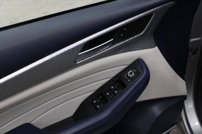Haval F7 I Рестайлинг с пробегом 2023 года, цена 2 328 000 рублей, 35251 км, внедорожник, Автокод Объявления