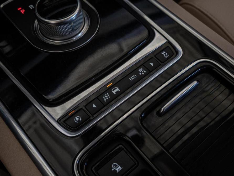 Jaguar XF II Краснодар  - изображение 15