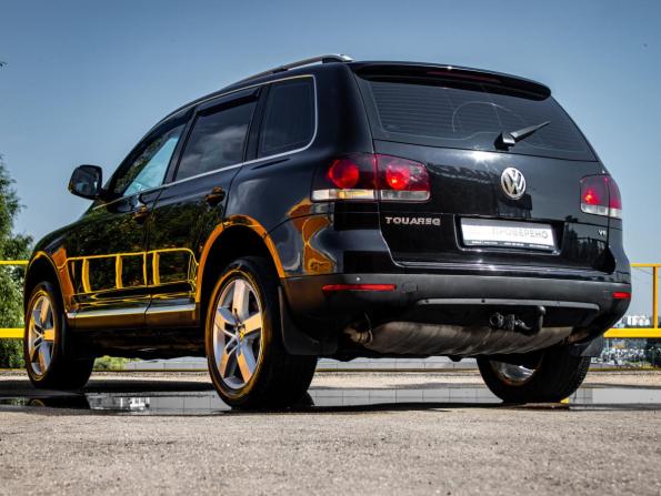Volkswagen Touareg I Рестайлинг с пробегом 2008 года, цена 1 198 000 рублей, 272463 км, внедорожник, Автокод Объявления