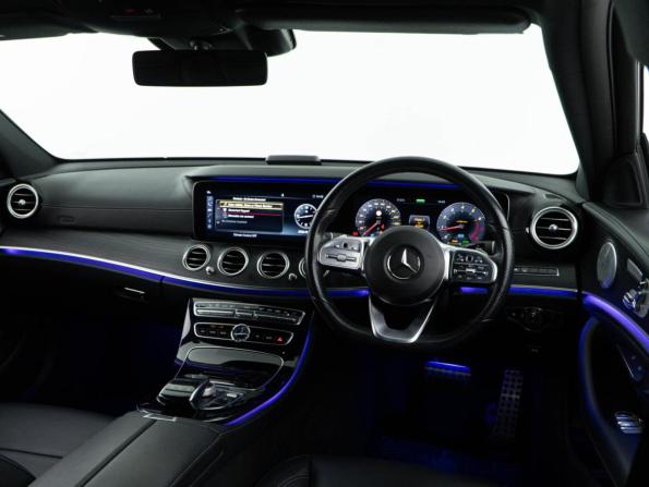 Mercedes-Benz E-Класс V (W213 S213 C238) с пробегом 2019 года, цена 3 099 050 рублей, 42320 км, седан, Автокод Объявления