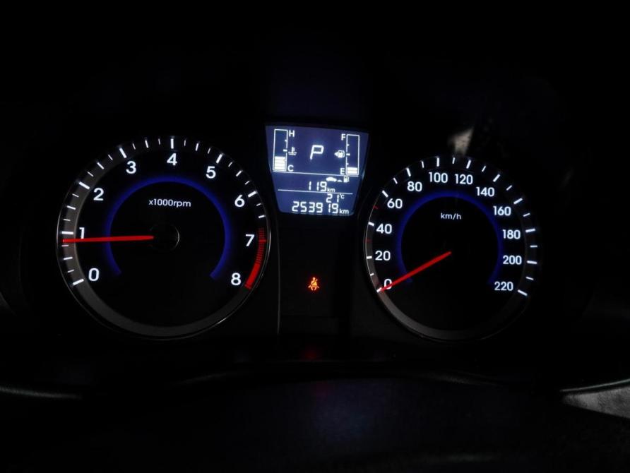 Hyundai Solaris I Рестайлинг Воронеж  - изображение 16