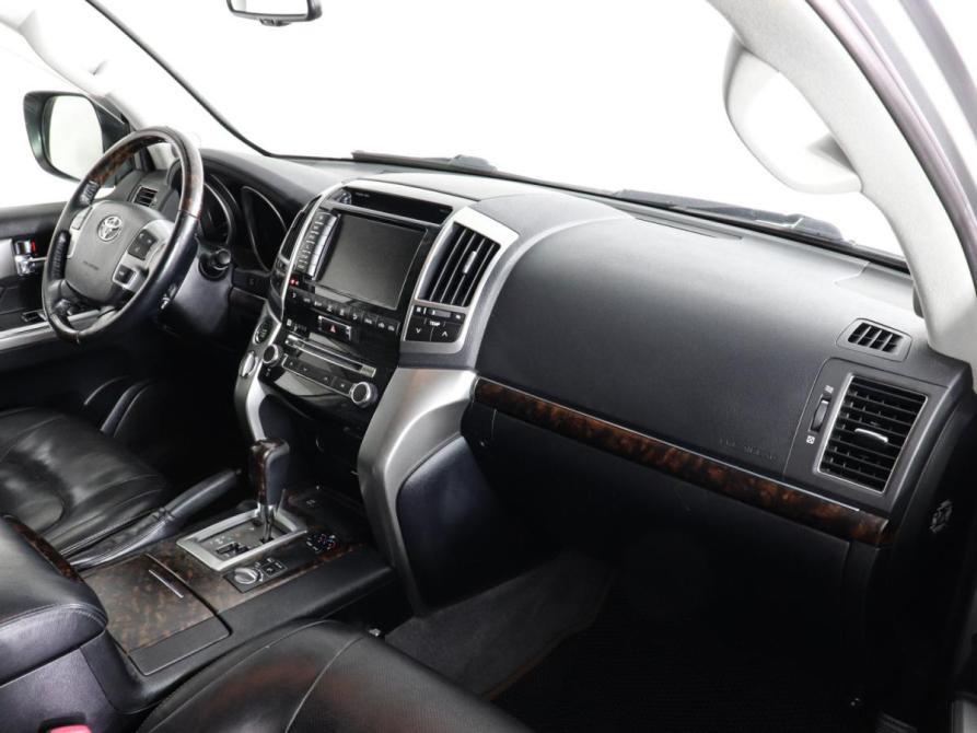 Toyota Land Cruiser 200 Series Рестайлинг 1 Химки  - изображение 9