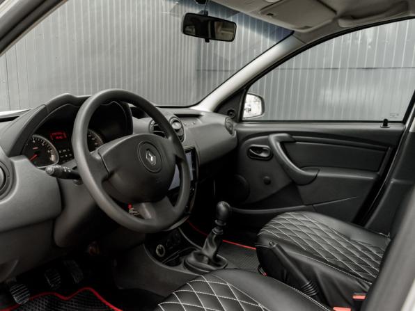 Renault Duster I с пробегом 2014 года, цена 650 000 рублей, 236553 км, внедорожник, Автокод Объявления