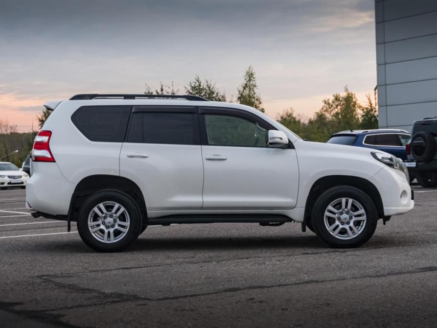Toyota Land Cruiser Prado 150 Series Рестайлинг 1 Москва  - изображение 4
