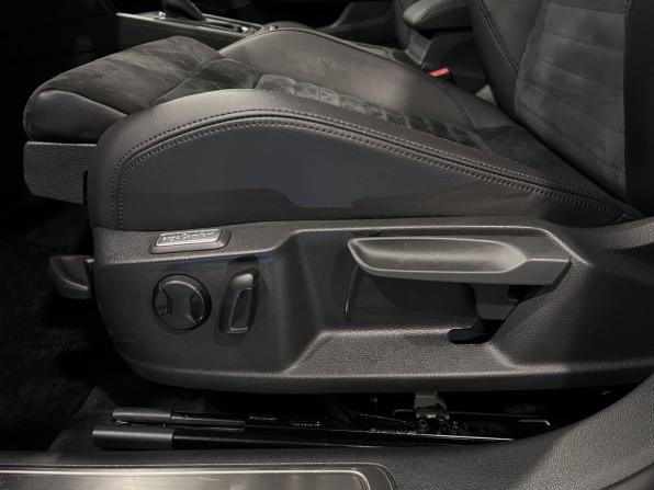 Volkswagen Passat B8 с пробегом 2018 года, цена 2 682 000 рублей, 84376 км, седан, Автокод Объявления