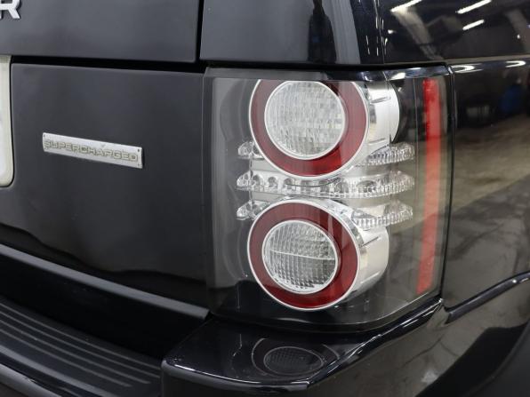 Land Rover Range Rover III Рестайлинг 2 с пробегом 2011 года, цена 1 825 000 рублей, 175805 км, внедорожник, Автокод Объявления