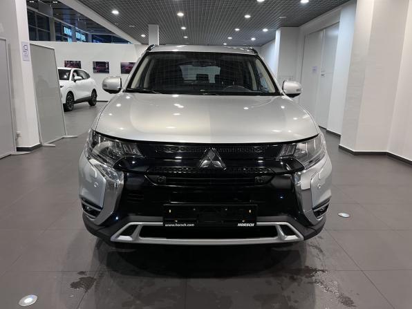 Mitsubishi Outlander III Рестайлинг 3 с пробегом 2021 года, цена 3 240 000 рублей, 61809 км, внедорожник, Автокод Объявления