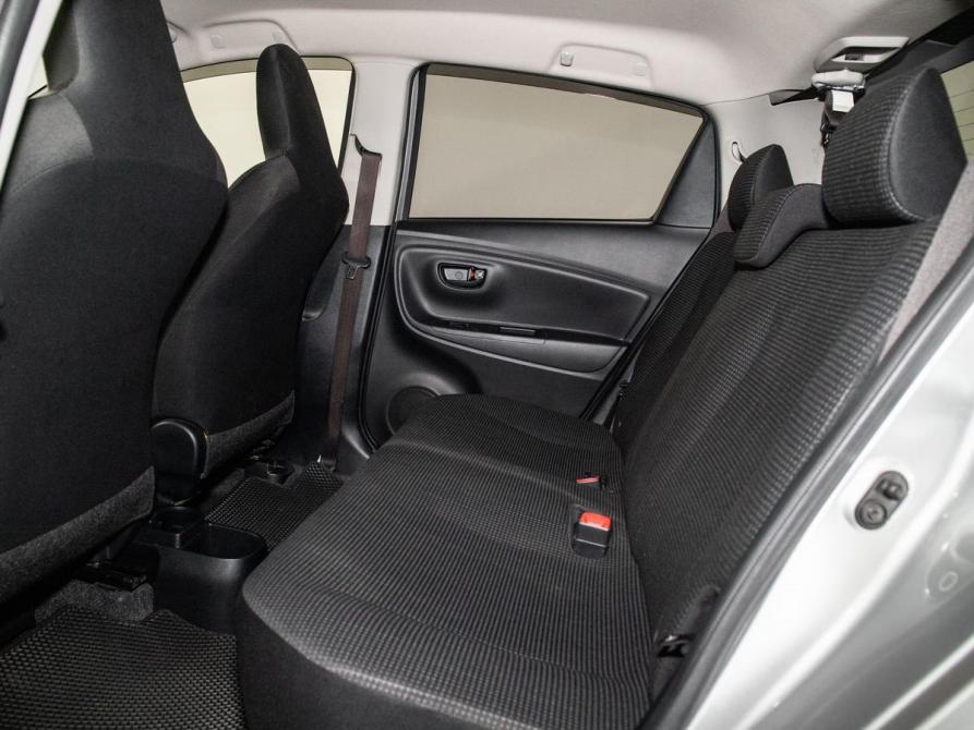 Toyota Vitz III (XP130) Рестайлинг 2 Иркутск  - изображение 7