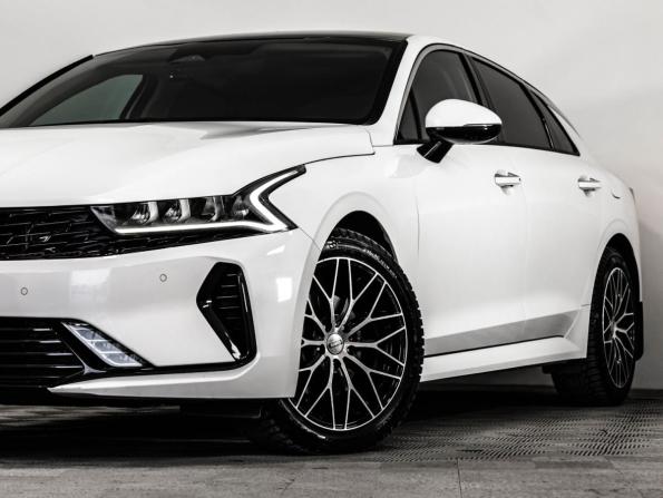 Kia K5 III с пробегом 2022 года, цена 2 499 000 рублей, 38599 км, седан, Автокод Объявления
