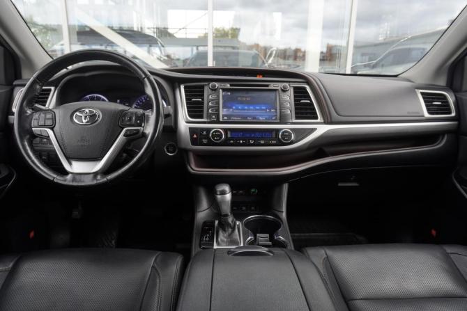 Toyota Highlander III (XU50) Рестайлинг с пробегом 2019 года, цена 3 870 000 рублей, 151579 км, внедорожник, Автокод Объявления