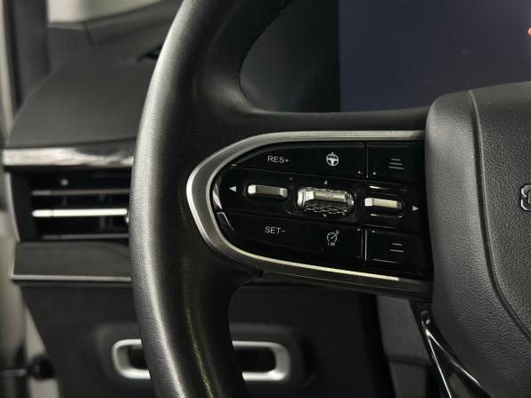 Omoda C5 I с пробегом 2023 года, цена 1 800 000 рублей, 70835 км, внедорожник, Автокод Объявления