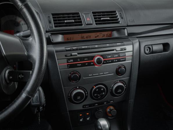 Mazda 3 I (BK) Рестайлинг с пробегом 2007 года, цена 625 000 рублей, 239000 км, седан, Автокод Объявления