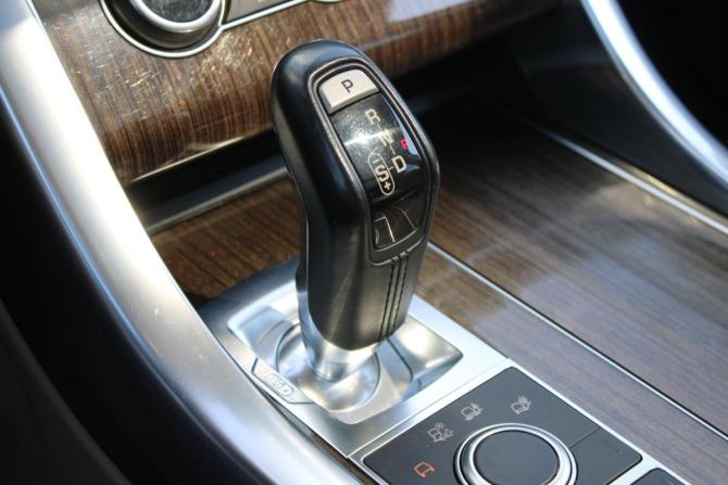 Land Rover Range Rover Sport II с пробегом 2016 года, цена 2 549 000 рублей, 182000 км, внедорожник, Автокод Объявления