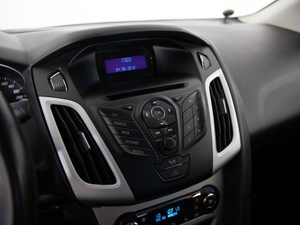 Ford Focus III с пробегом 2012 года, цена 999 000 рублей, 128932 км, седан, Автокод Объявления