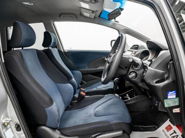 Honda Fit II с пробегом 2010 года, цена 850 000 рублей, 74864 км, хэтчбек, Автокод Объявления