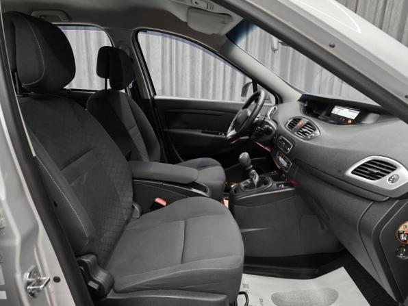 Renault Scenic III с пробегом 2010 года, цена 680 000 рублей, 191000 км, минивэн, Автокод Объявления