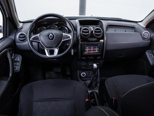 Renault Duster I Рестайлинг с пробегом 2017 года, цена 1 360 000 рублей, 133798 км, внедорожник, Автокод Объявления