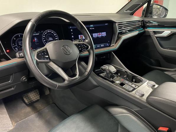 Volkswagen Touareg III с пробегом 2021 года, цена 4 840 000 рублей, 128071 км, внедорожник, Автокод Объявления
