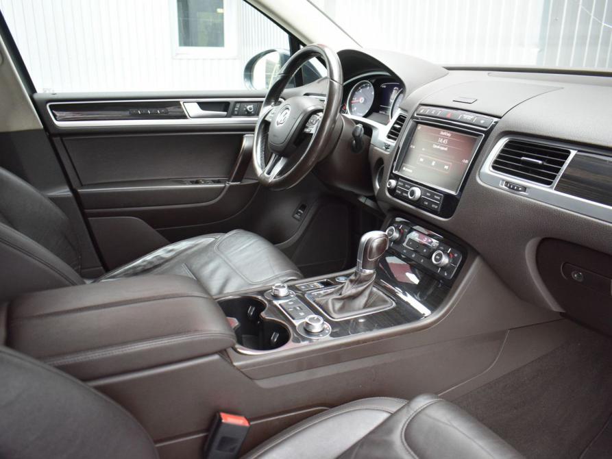 Volkswagen Touareg II Рестайлинг Мурманск  - изображение 26