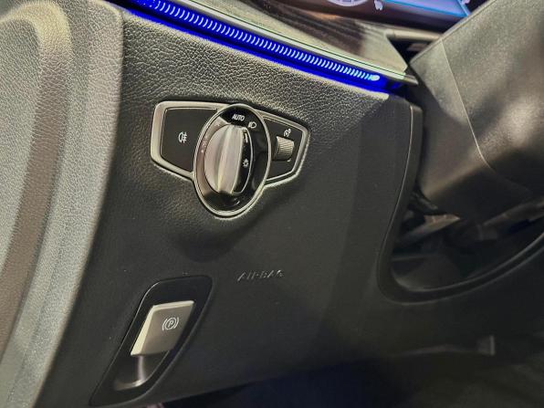 Mercedes-Benz E-Класс V (W213 S213 C238) с пробегом 2018 года, цена 3 127 000 рублей, 157593 км, седан, Автокод Объявления