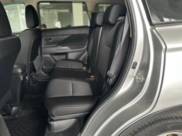 Mitsubishi Outlander III Рестайлинг 2 с пробегом 2017 года, цена 1 845 000 рублей, 87000 км, внедорожник, Автокод Объявления