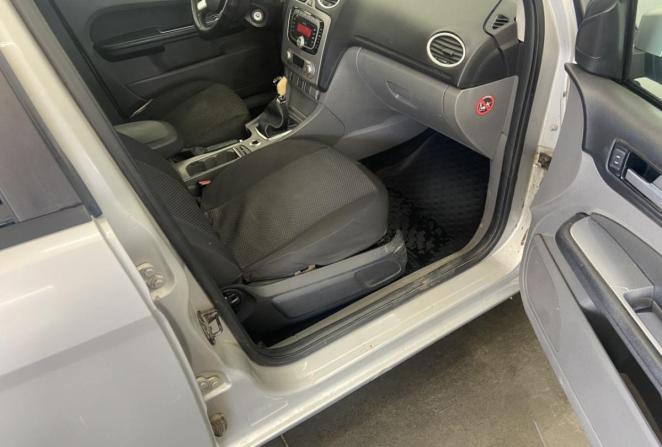 Ford Focus II Рестайлинг с пробегом 2010 года, цена 410 000 рублей, 350000 км, седан, Автокод Объявления