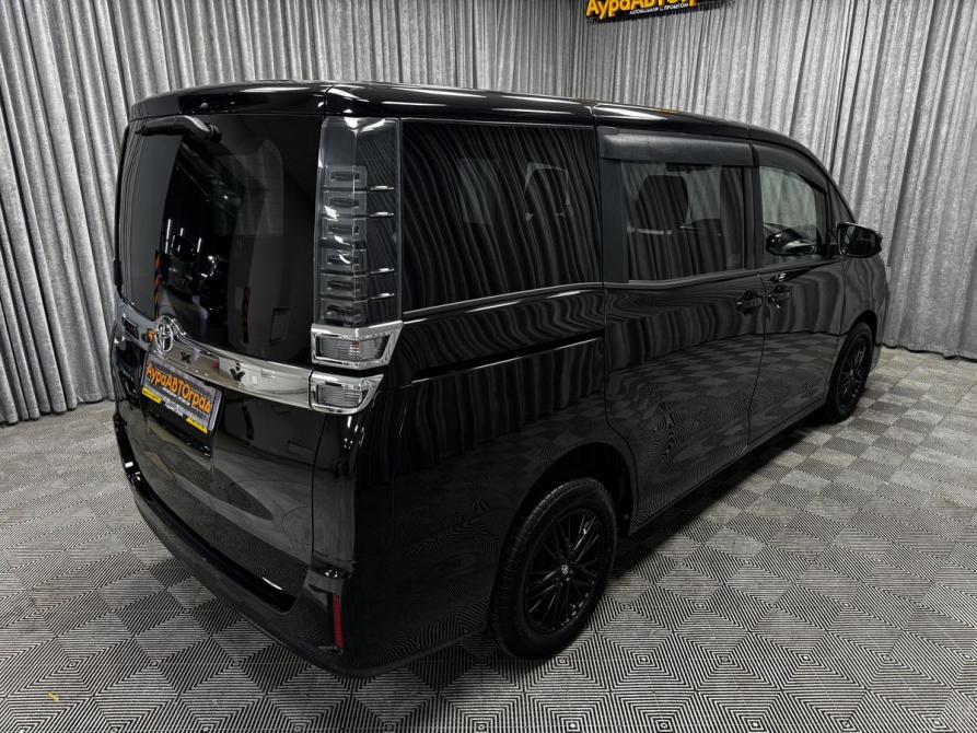 Toyota Voxy III (R80) Рестайлинг Стерлитамак  - изображение 15