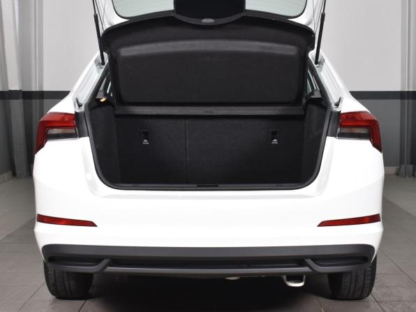 Skoda Rapid II с пробегом 2020 года, цена 1 499 995 рублей, 87145 км, лифтбек, Автокод Объявления