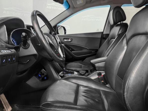 Hyundai Santa Fe III Рестайлинг с пробегом 2016 года, цена 2 402 000 рублей, 204000 км, внедорожник, Автокод Объявления