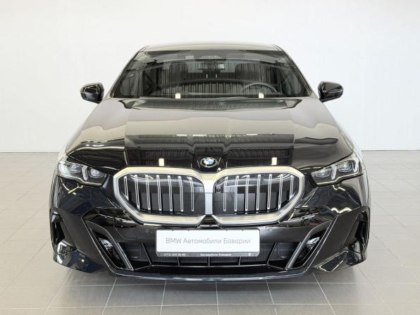 BMW 5 серии VIII (G60/G61/G68) с пробегом 2025 года, цена 8 270 000 рублей, 10379 км, седан, Автокод Объявления