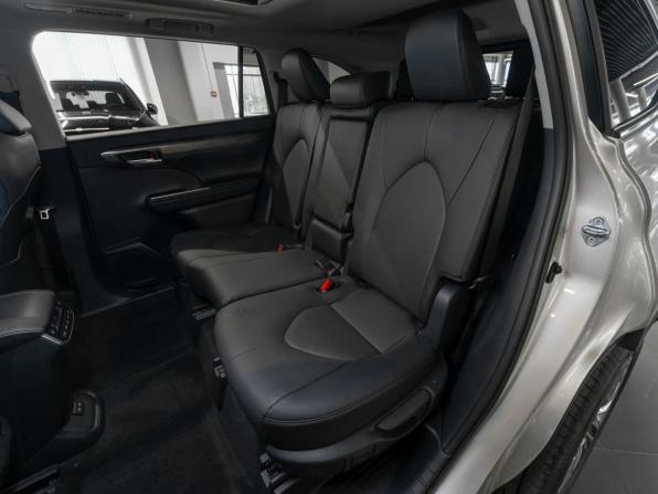 Toyota Highlander IV (XU70) с пробегом 2026 года, цена 5 900 000 рублей, 20 км, внедорожник, Автокод Объявления