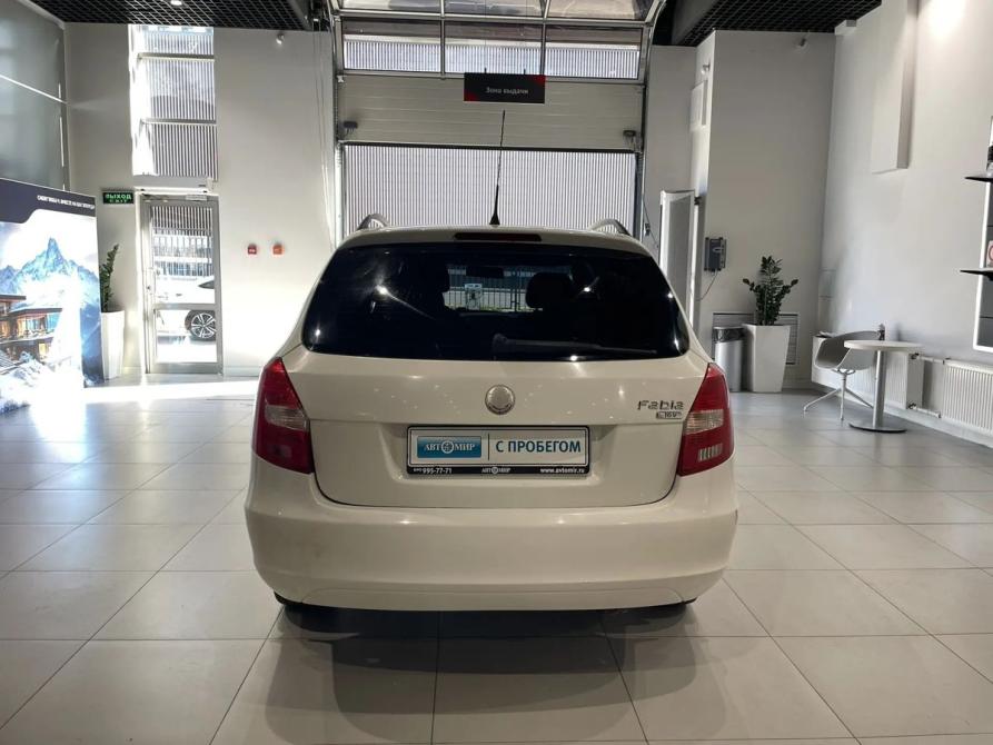Skoda Fabia II Москва  - изображение 5