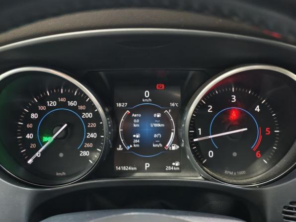 Jaguar F-Pace I с пробегом 2016 года, цена 2 332 000 рублей, 141823 км, внедорожник, Автокод Объявления