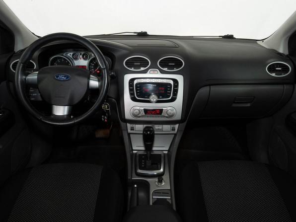 Ford Focus II Рестайлинг с пробегом 2010 года, цена 660 000 рублей, 263260 км, седан, Автокод Объявления