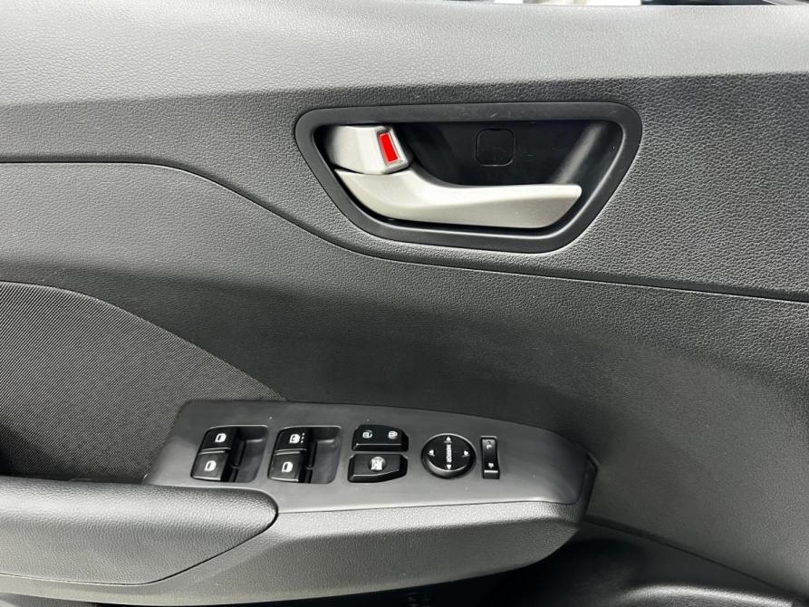 Hyundai Solaris II Казань  - изображение 9