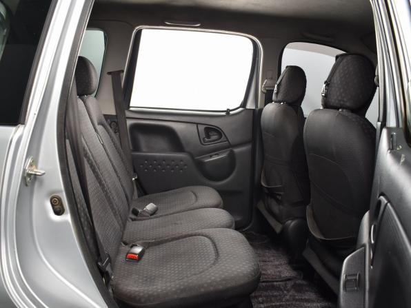 Toyota FunCargo с пробегом 2003 года, цена 329 995 рублей, 287221 км, компактвэн, Автокод Объявления