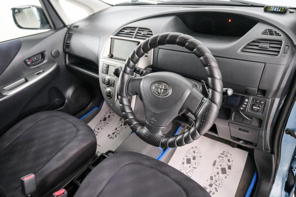 Toyota Ractis I Красноярск  - изображение 9