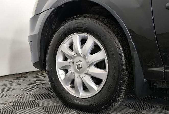 Renault Logan I Рестайлинг с пробегом 2010 года, цена 355 000 рублей, 215476 км, седан, Автокод Объявления