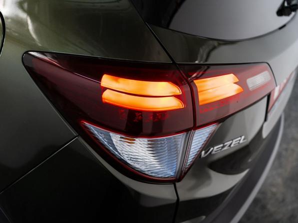 Honda Vezel I с пробегом 2013 года, цена 1 420 500 рублей, 154878 км, внедорожник, Автокод Объявления