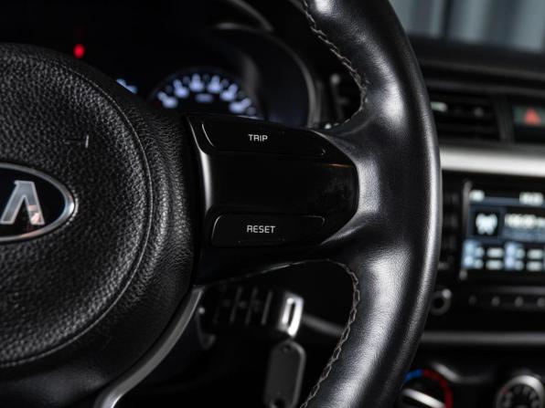 Kia Rio IV с пробегом 2020 года, цена 1 410 000 рублей, 93817 км, седан, Автокод Объявления