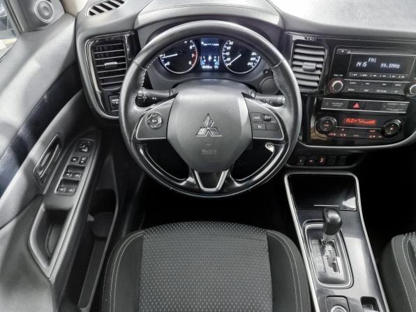 Mitsubishi Outlander III Рестайлинг 3 с пробегом 2018 года, цена 1 999 000 рублей, 165468 км, внедорожник, Автокод Объявления