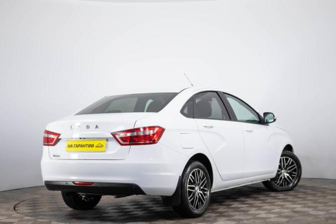 Lada (ВАЗ) Vesta I с пробегом 2018 года, цена 699 000 рублей, 180585 км, седан, Автокод Объявления
