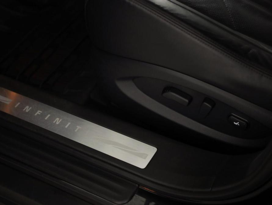 Infiniti QX70 Санкт-Петербург  - изображение 23
