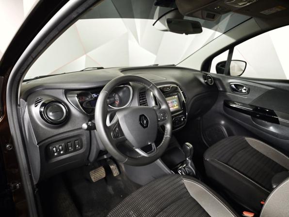 Renault Kaptur I с пробегом 2020 года, цена 1 705 000 рублей, 31618 км, внедорожник, Автокод Объявления