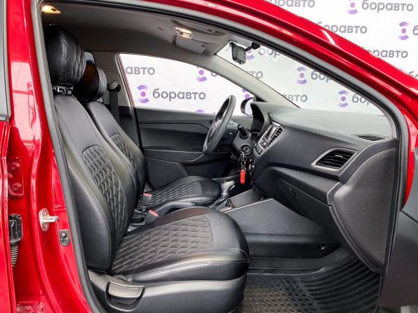 Hyundai Solaris II с пробегом 2017 года, цена 1 450 000 рублей, 64749 км, седан, Автокод Объявления