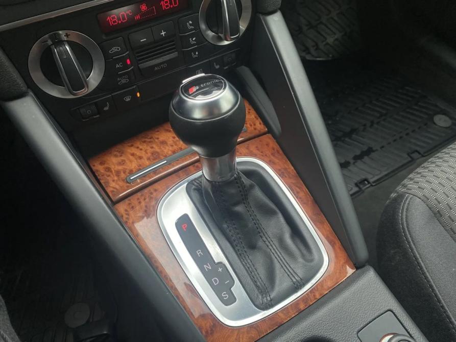Audi A3 II (8P) Рестайлинг 2 Екатеринбург  - изображение 30