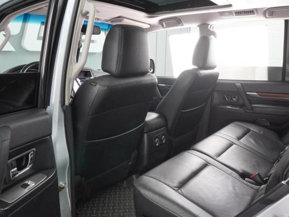 Mitsubishi Pajero IV с пробегом 2008 года, цена 1 929 000 рублей, 208492 км, внедорожник, Автокод Объявления
