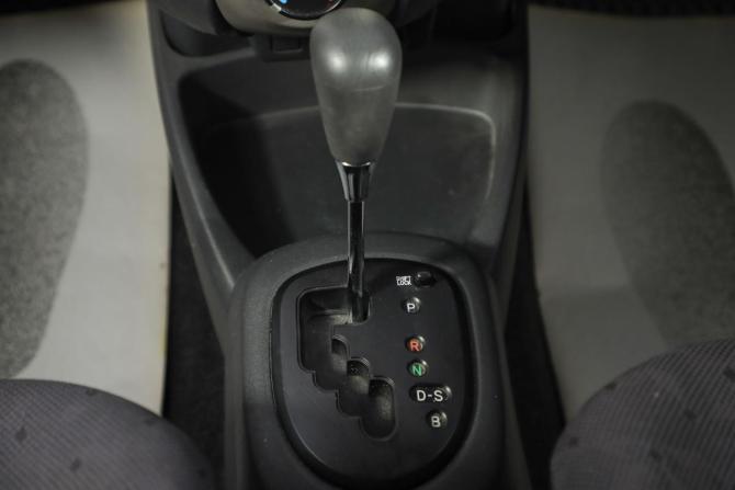 Toyota Vitz II (XP90) с пробегом 2008 года, цена 699 000 рублей, 170000 км, хэтчбек, Автокод Объявления