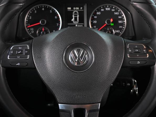 Volkswagen Tiguan I Рестайлинг с пробегом 2012 года, цена 1 389 000 рублей, 150383 км, внедорожник, Автокод Объявления