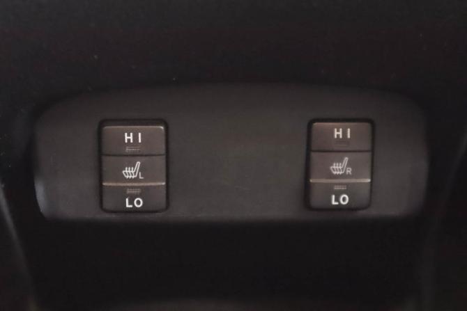 Toyota Sienta II с пробегом 2016 года, цена 1 529 000 рублей, 126202 км, компактвэн, Автокод Объявления